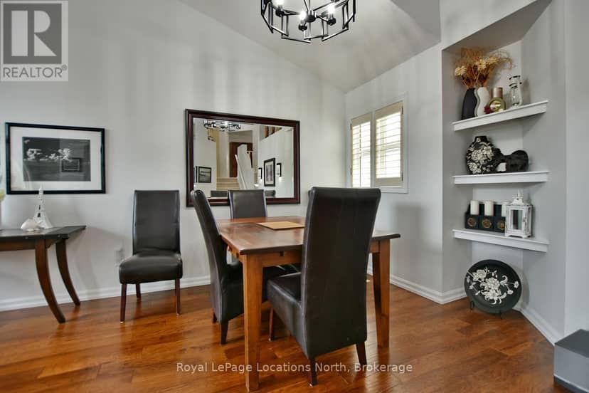 61 Barker Boulevard — photo 10 of 40