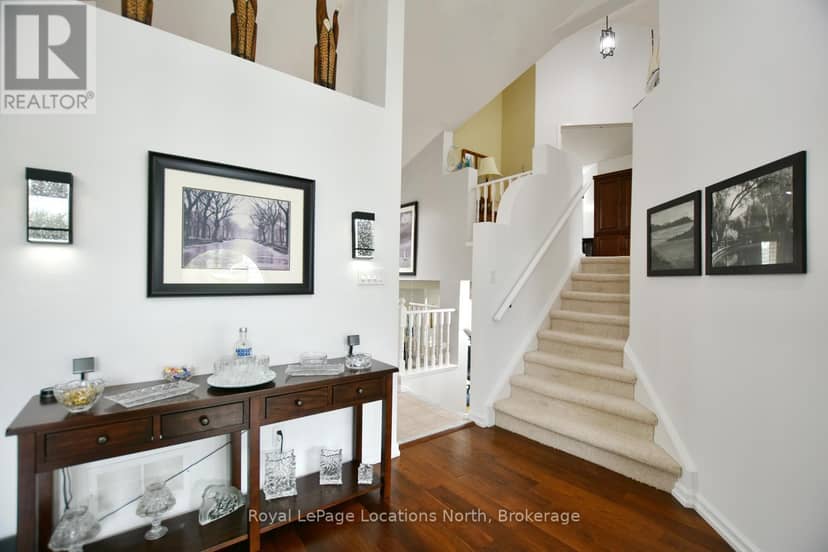 61 Barker Boulevard — photo 12 of 40