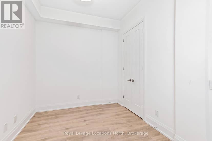 322 - 1 Hume Street — photo 20 of 37