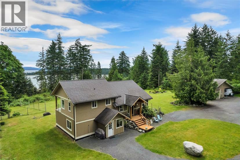 620 Valpy Rd, Quadra Island