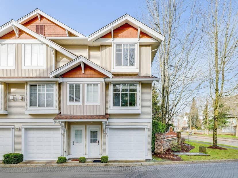 96 12110 75A AVENUE, Surrey, photo 2