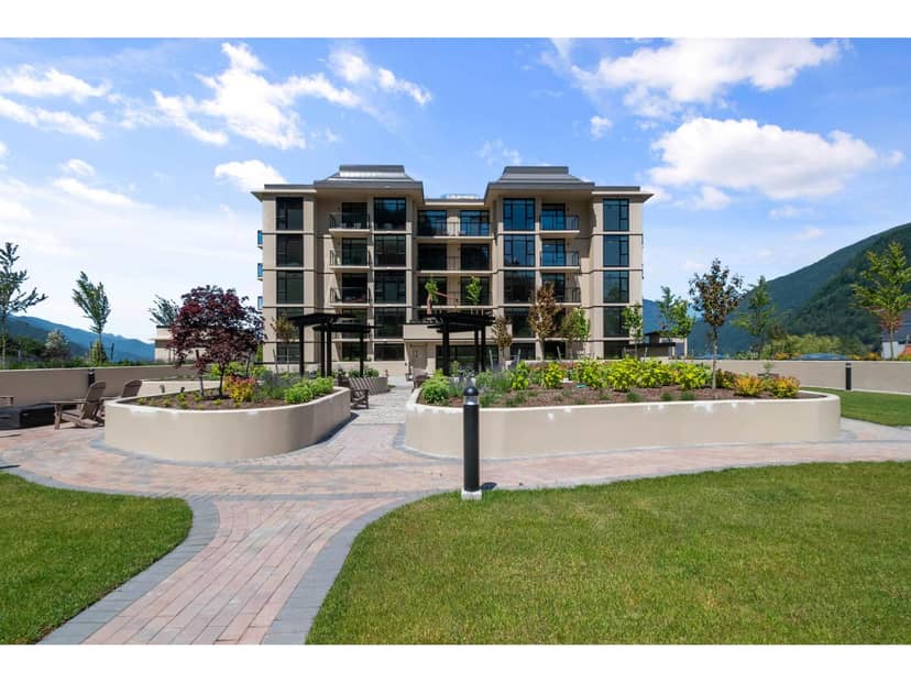 605 120 ESPLANADE AVENUE, Harrison Hot Springs, Harrison Hot Springs, photo 2