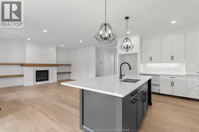 650 Summit Street — photo 14 of 40