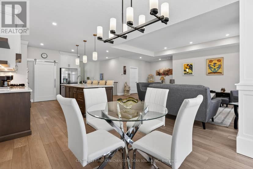 44 Muirfield Drive — photo 17 of 40