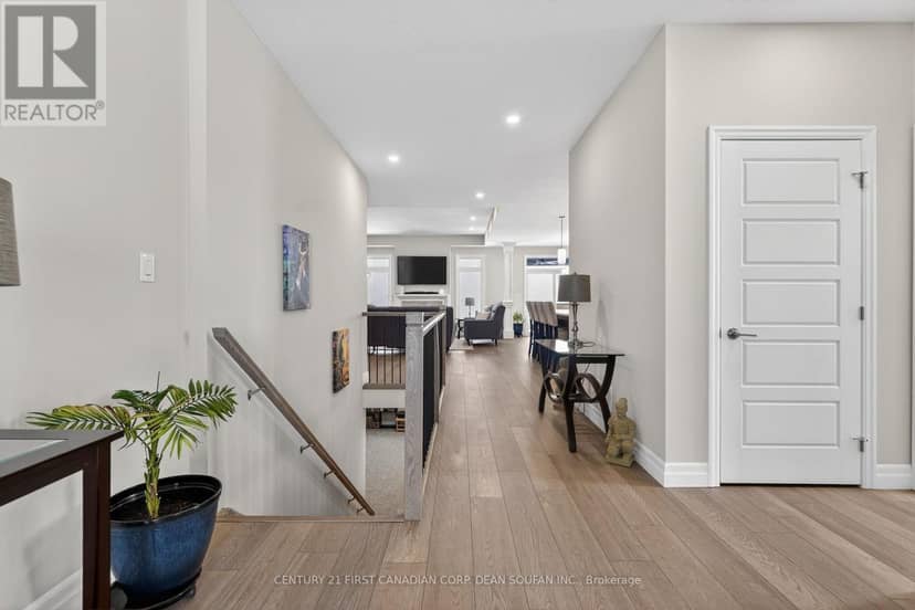 44 Muirfield Drive — photo 7 of 40