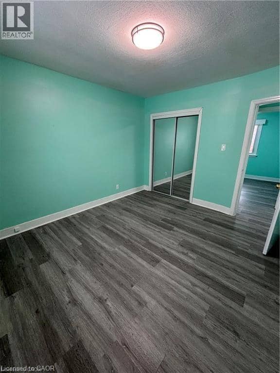 118 JACOBSON Avenue — photo 9 of 16