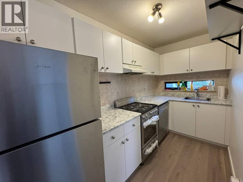 206 674 W 17TH AVENUE, Vancouver, photo 8