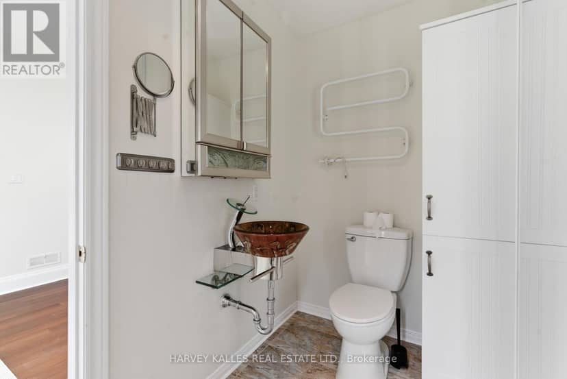 8 Oak Drive — photo 23 of 40