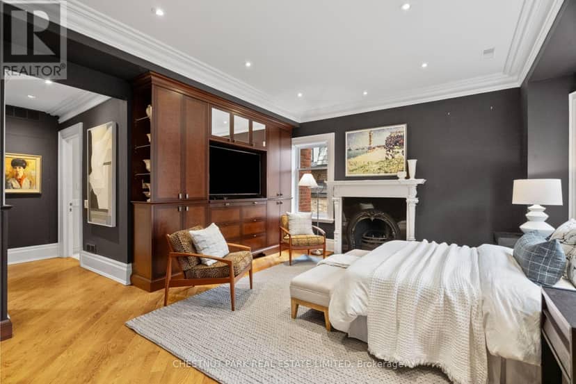 46 Lowther Avenue — photo 17 of 37