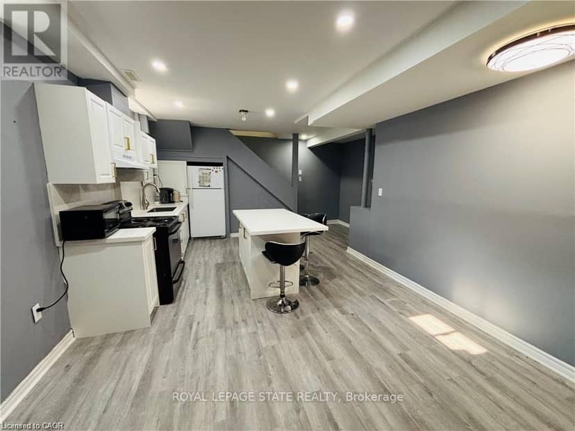 118 Jacobson Avenue — photo 13 of 16