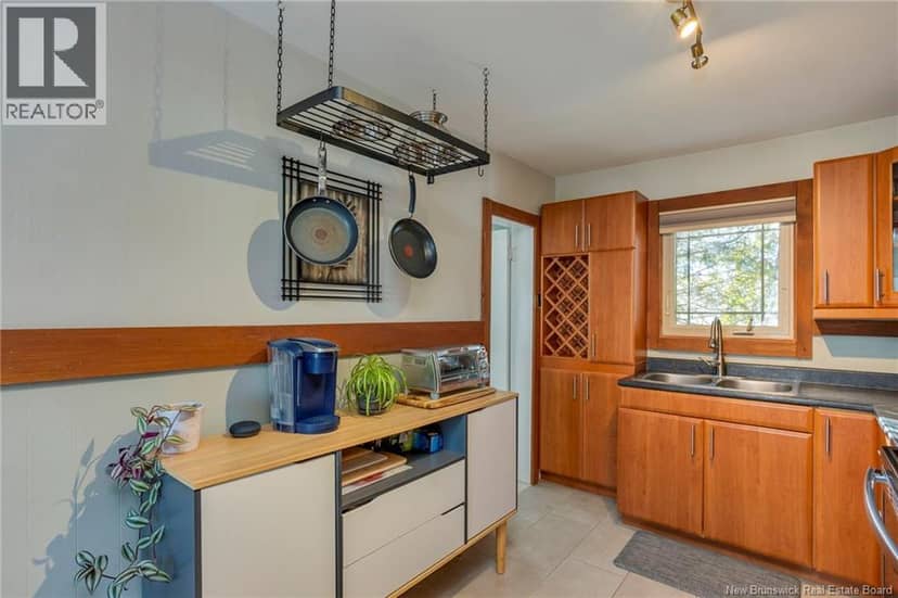 455 Main Street — photo 11 of 40