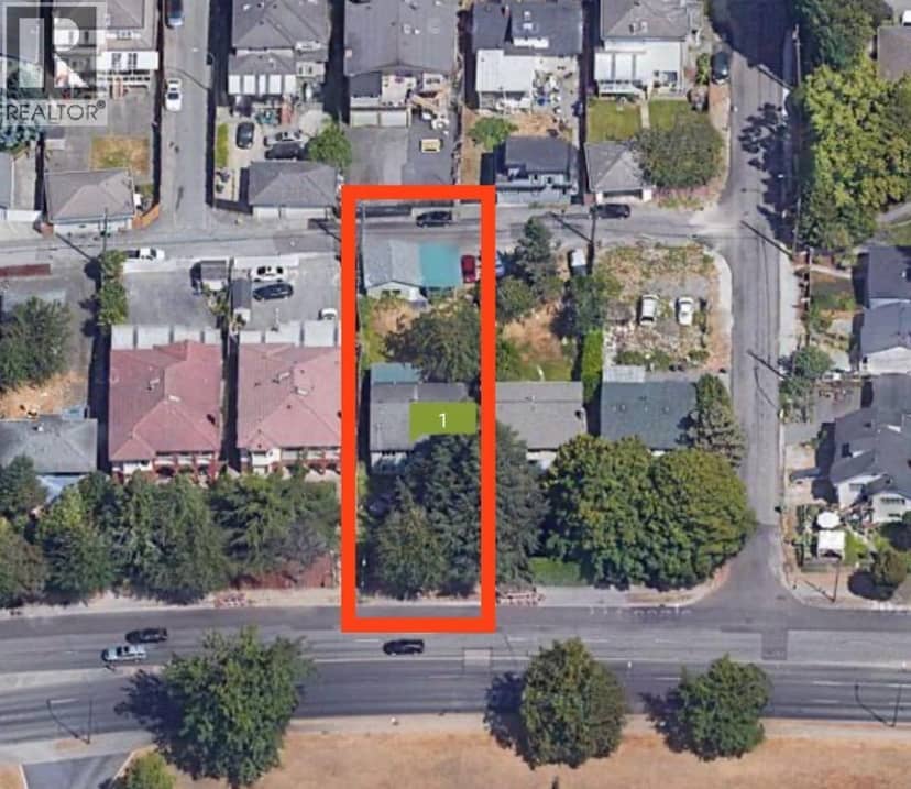 449 SE MARINE DRIVE, Vancouver
