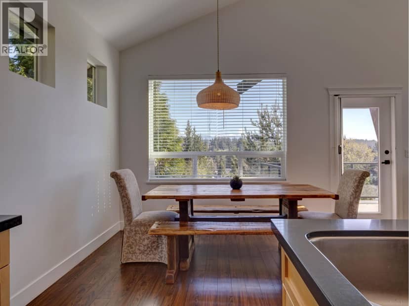825 BAYVIEW HEIGHTS ROAD, Gibsons, photo 8