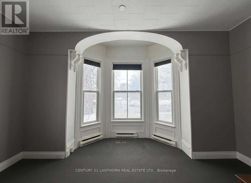 340 Main Street — photo 7 of 15
