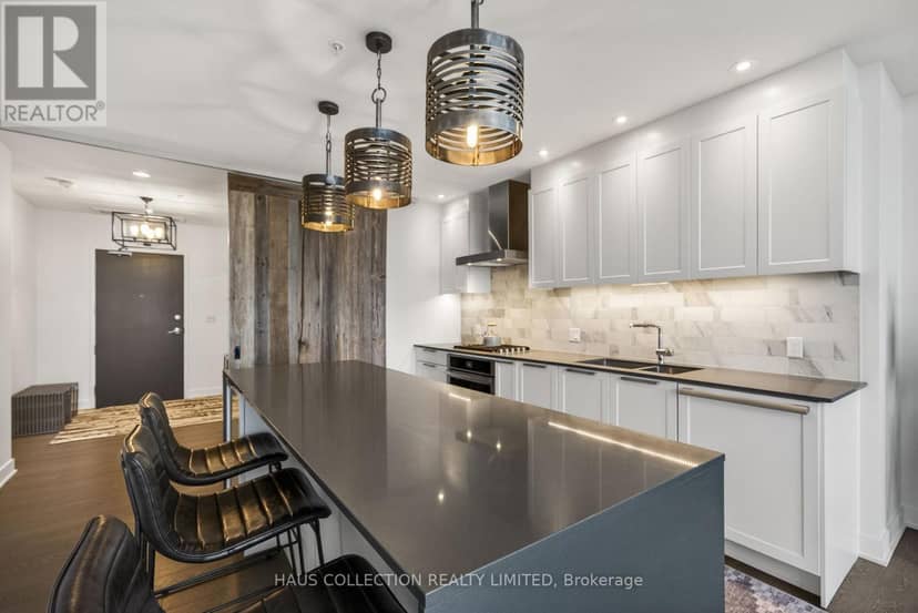 PH2302 - 20 Daly Avenue — photo 10 of 40