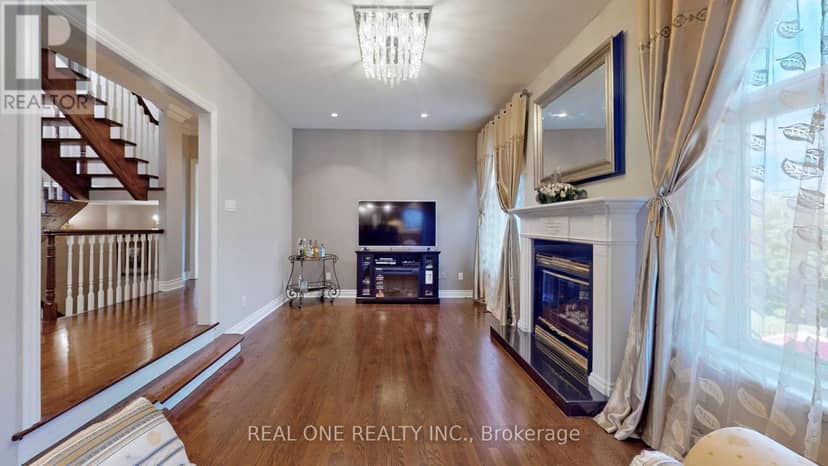 12 Jarvis Avenue — photo 11 of 40