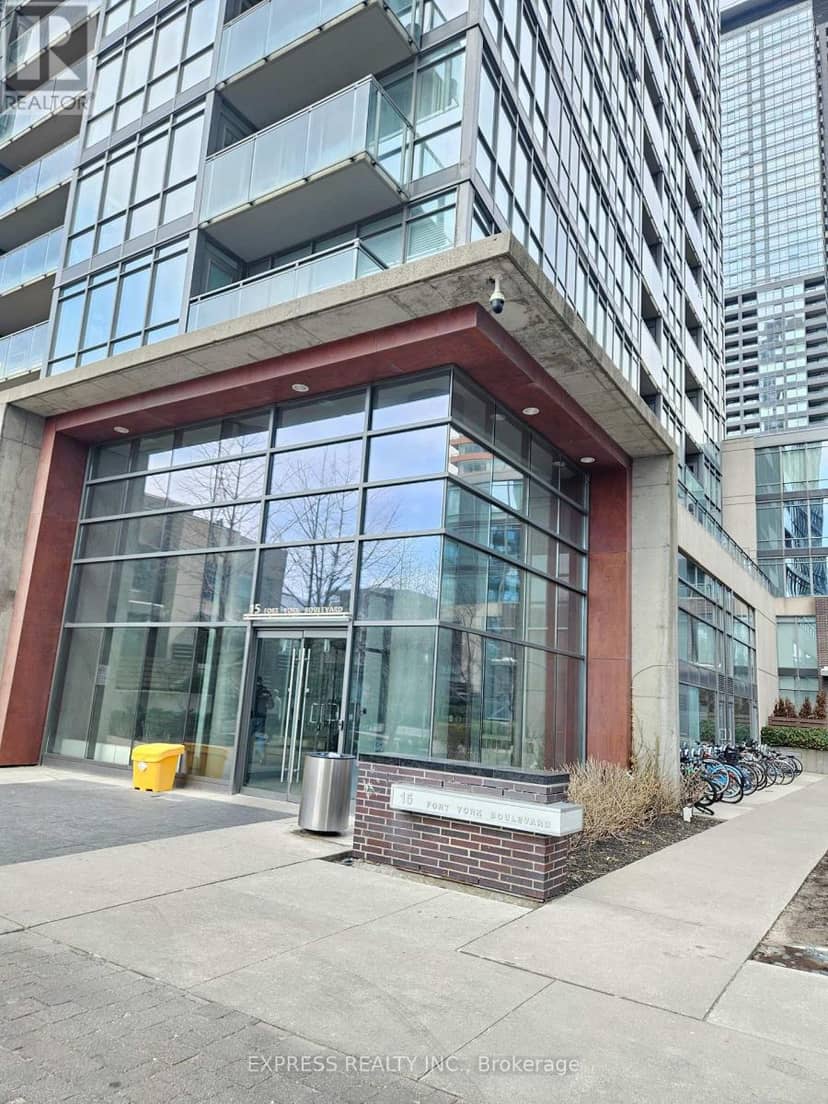 705 - 15 Fort York Boulevard, Toronto, photo 2
