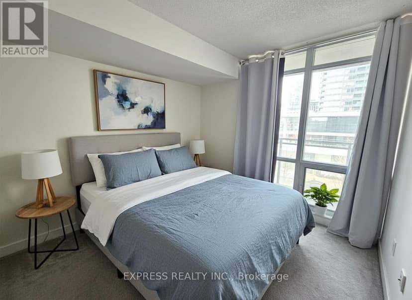 705 - 15 Fort York Boulevard — photo 9 of 21