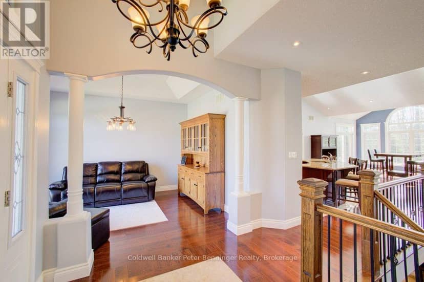 196 Birchwood Avenue — photo 5 of 40