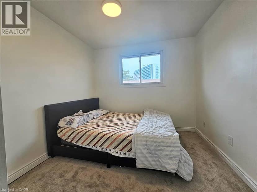 161 BERKINDALE Drive Unit# 6 — photo 16 of 24