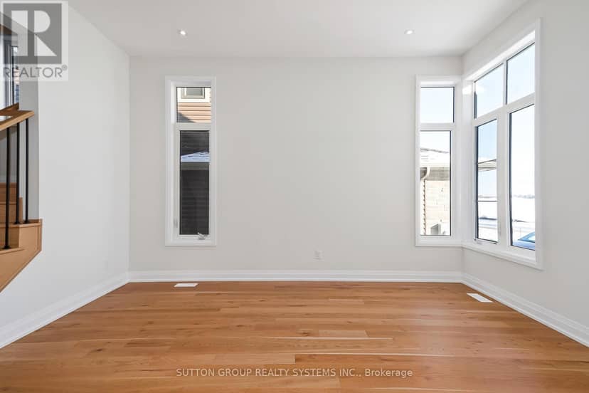 11 Sun Valley Avenue — photo 2 of 32