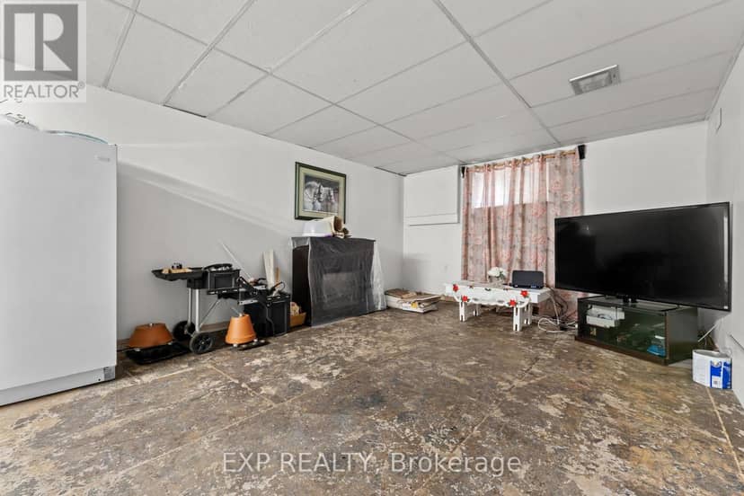 36 Shelley Street — photo 14 of 29