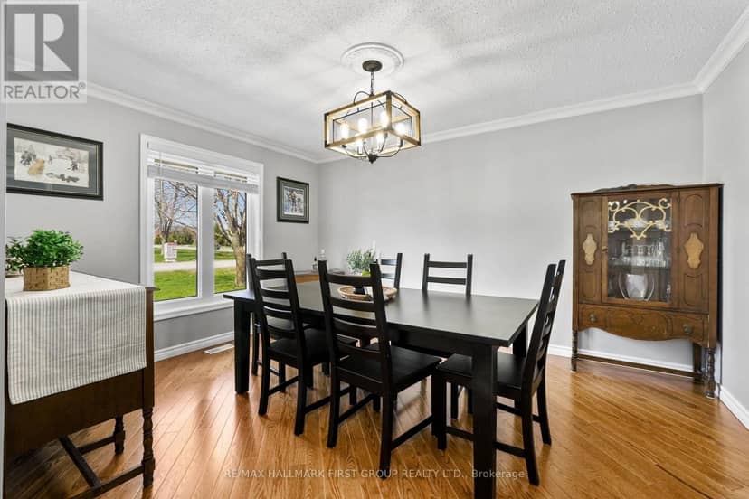 2764 Theatre Road S — photo 8 of 40