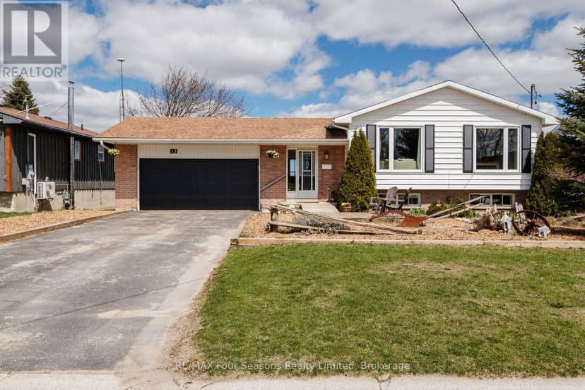 13 Clugston Drive — photo 1 of 40
