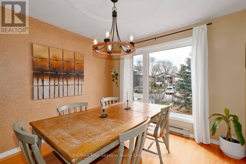 13 Clugston Drive — photo 16 of 40
