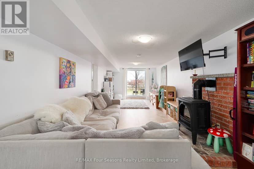 13 Clugston Drive — photo 26 of 40