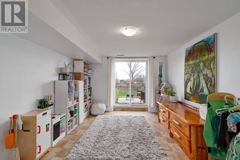 13 Clugston Drive — photo 28 of 40