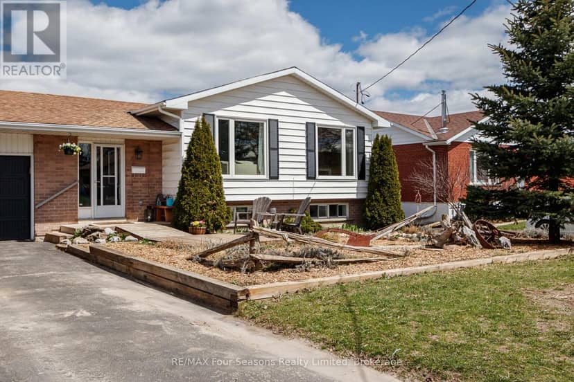 13 Clugston Drive — photo 3 of 40