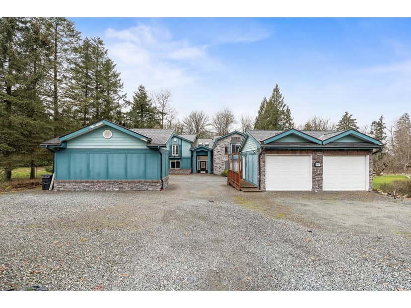 8097 198A STREET, Langley, photo 2
