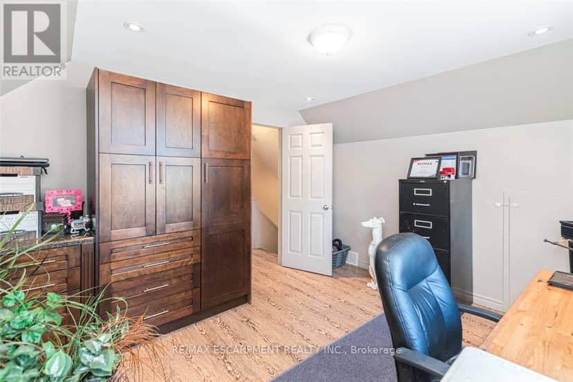 199 Kimberly Drive — photo 28 of 40