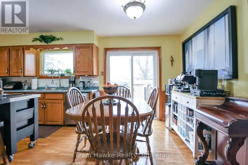 35 Brule Street — photo 12 of 40