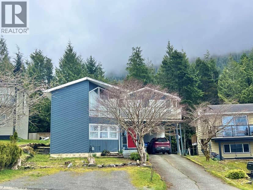 576 PILLSBURY AVENUE, Prince Rupert