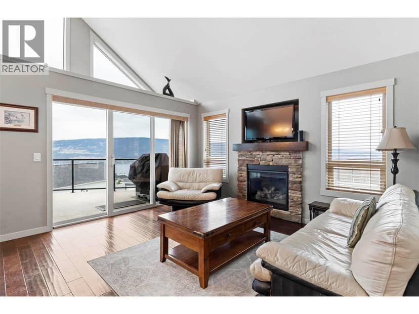 6953 Terazona Drive, Kelowna, photo 7