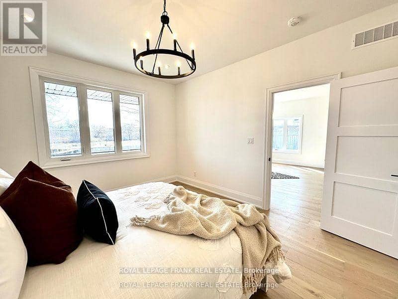 6 Pond Street — photo 15 of 25