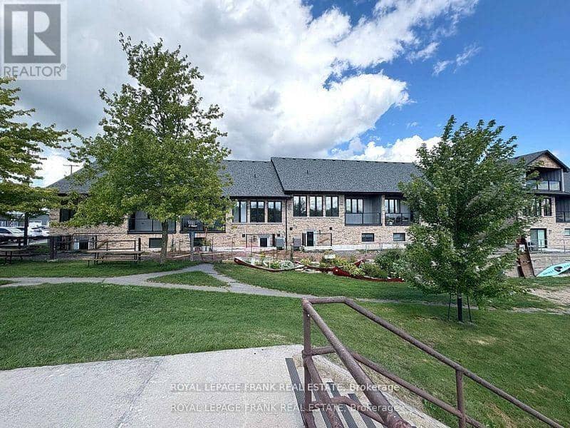 6 Pond Street — photo 18 of 25