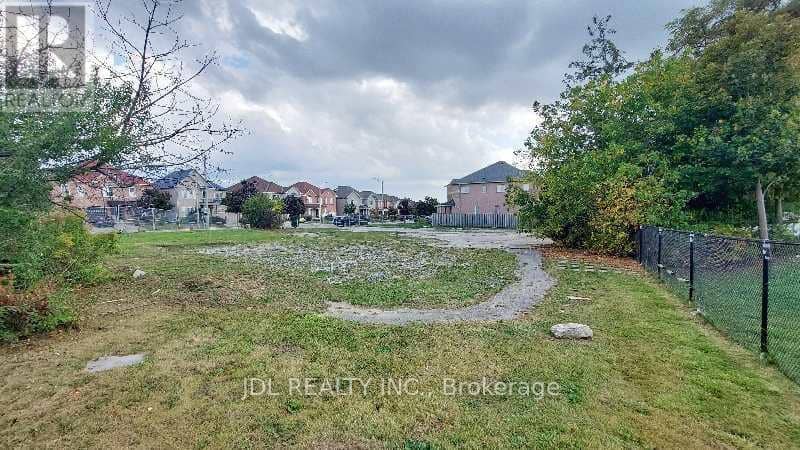 Lot B - 0 Melbourne Drive, Richmond Hill, photo 5