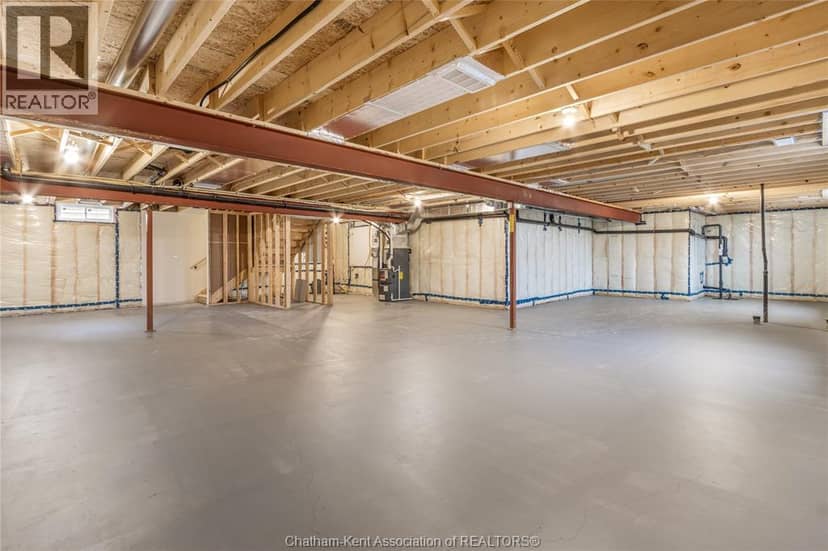 64 Bloomington Way — photo 40 of 40