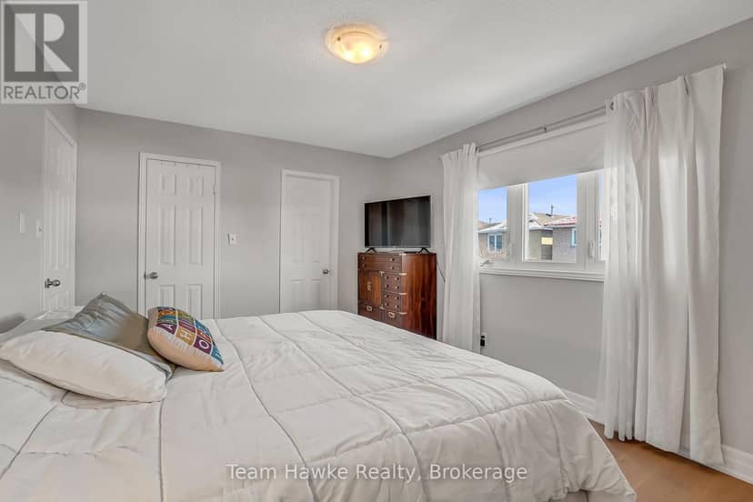 15 White Boulevard — photo 15 of 29