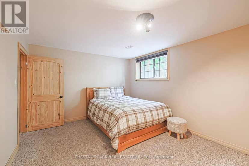 3531 Crescent Harbour Road — photo 38 of 40