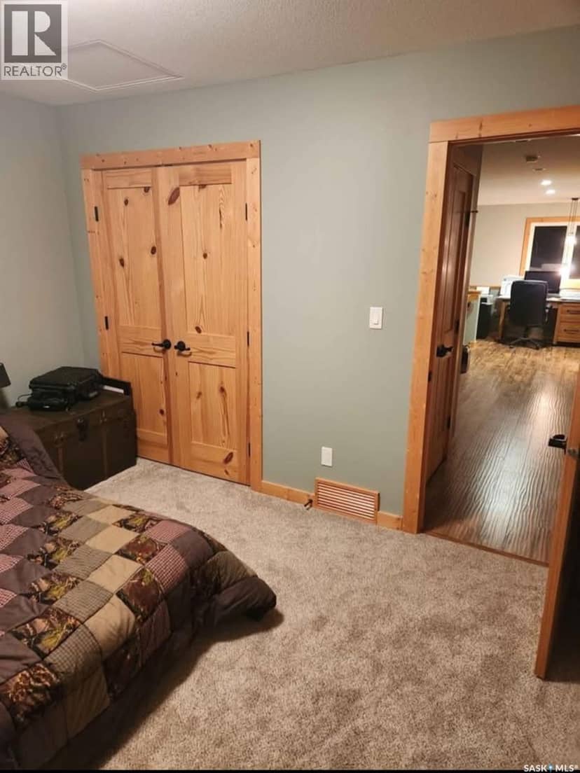 105 Francis STREET — photo 13 of 29