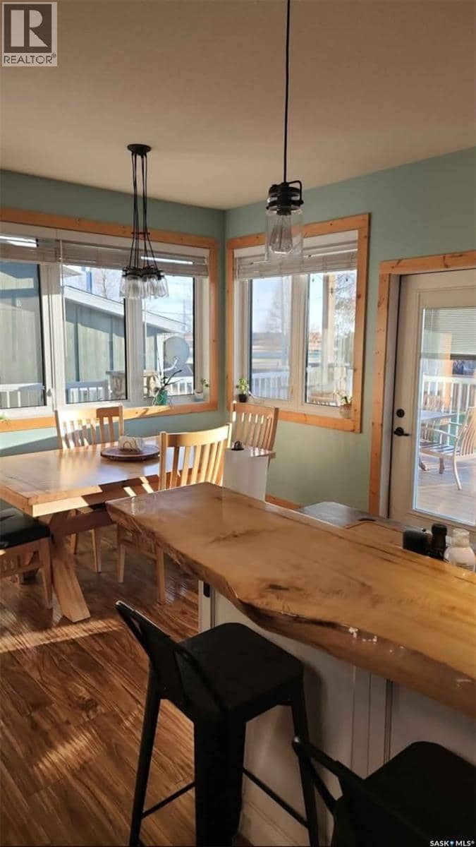105 Francis STREET — photo 7 of 29