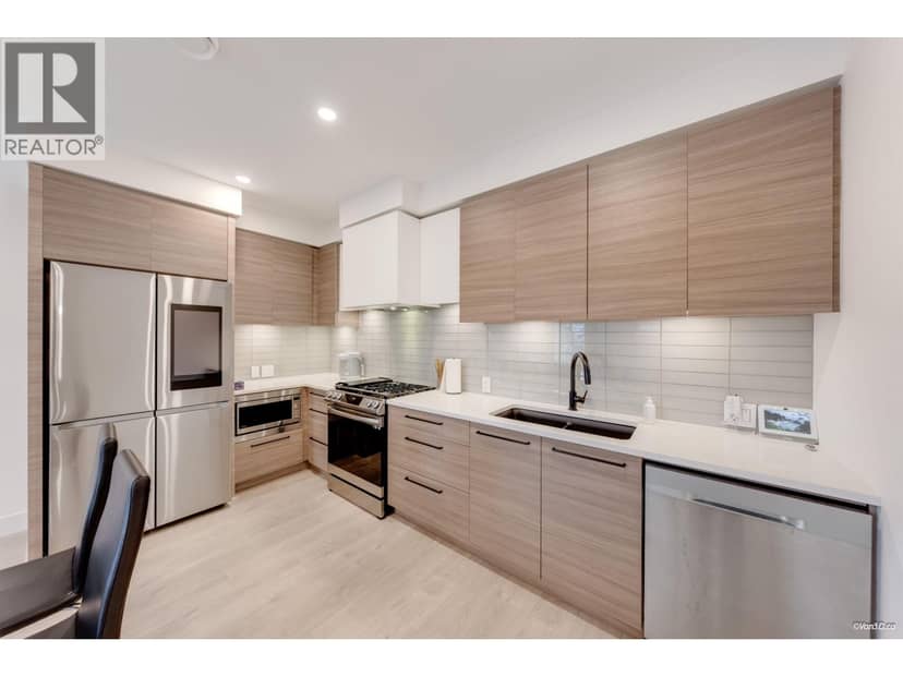 9 8888 SPIRES ROAD, Richmond, photo 2