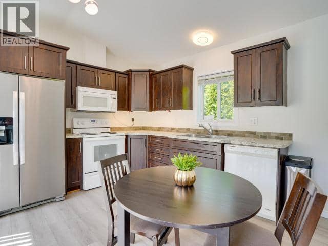 104-8430 SPRINGBROOK ROAD, Powell River, photo 5