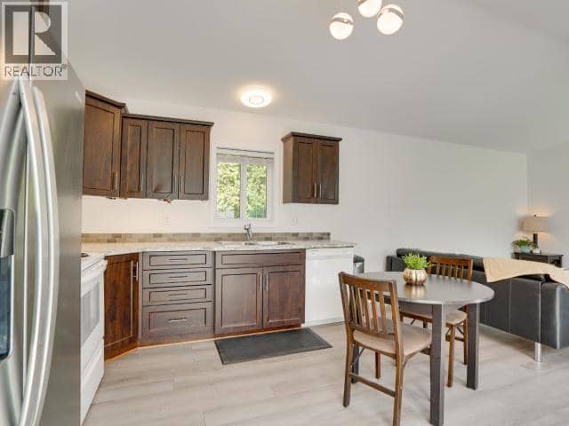104-8430 SPRINGBROOK ROAD, Powell River, photo 8