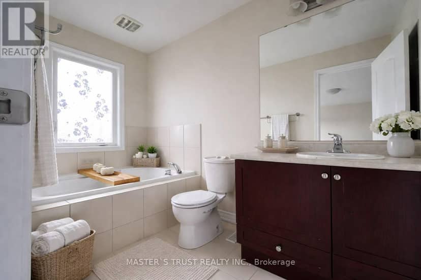 271 Riverlands Avenue — photo 6 of 11