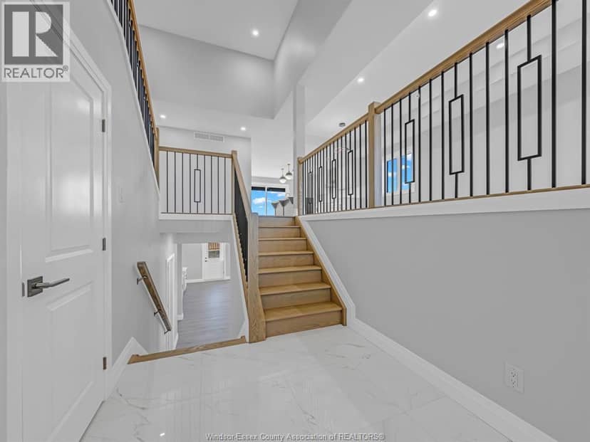 5201 Aiden Avenue — photo 7 of 39